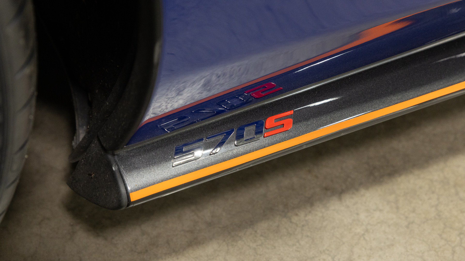 Used 2019 McLaren 570S Coupe RWD image 14