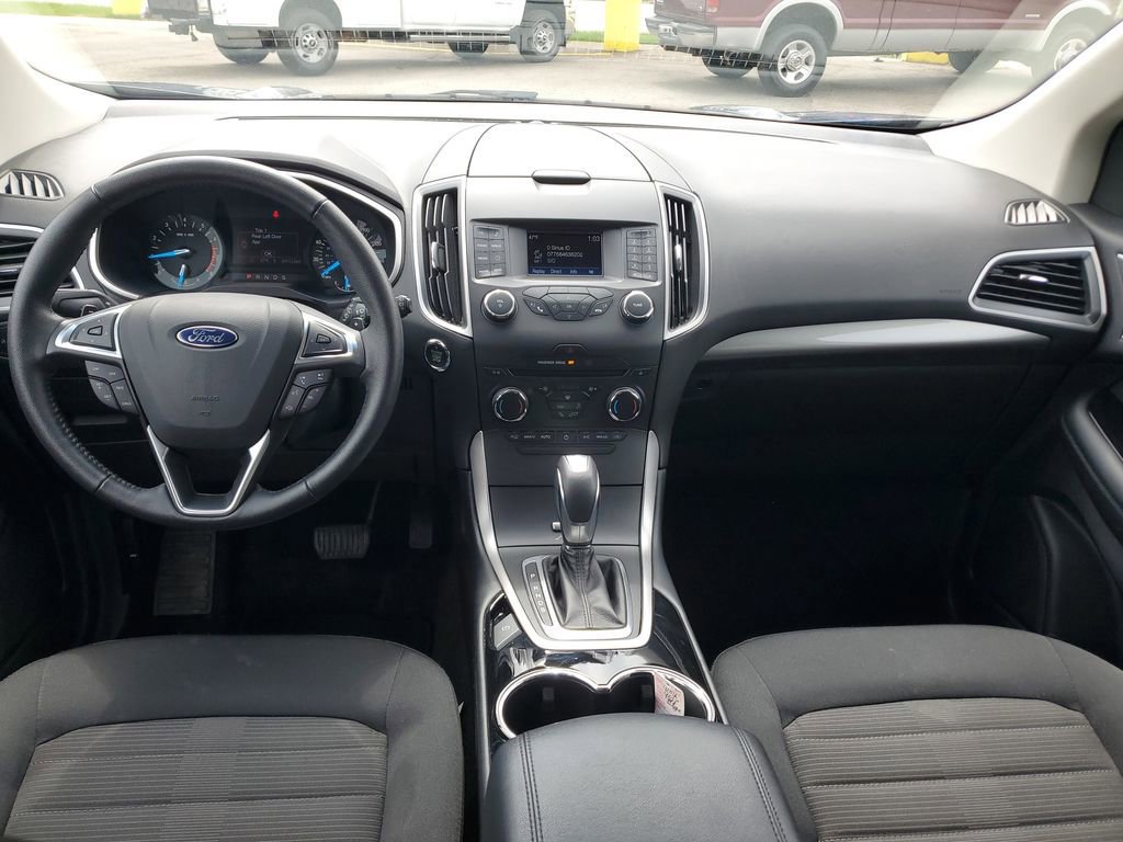 Used 2017 Ford Edge SEL image 10