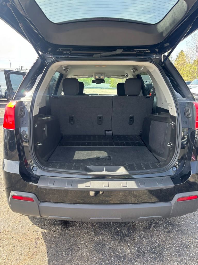Used 2015 GMC Terrain SLE w/ Convenience Package FWD image 12