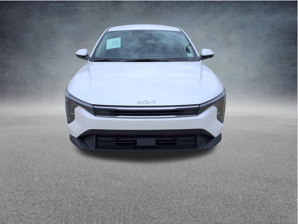 Used 2025 Kia K4 FWD image 2