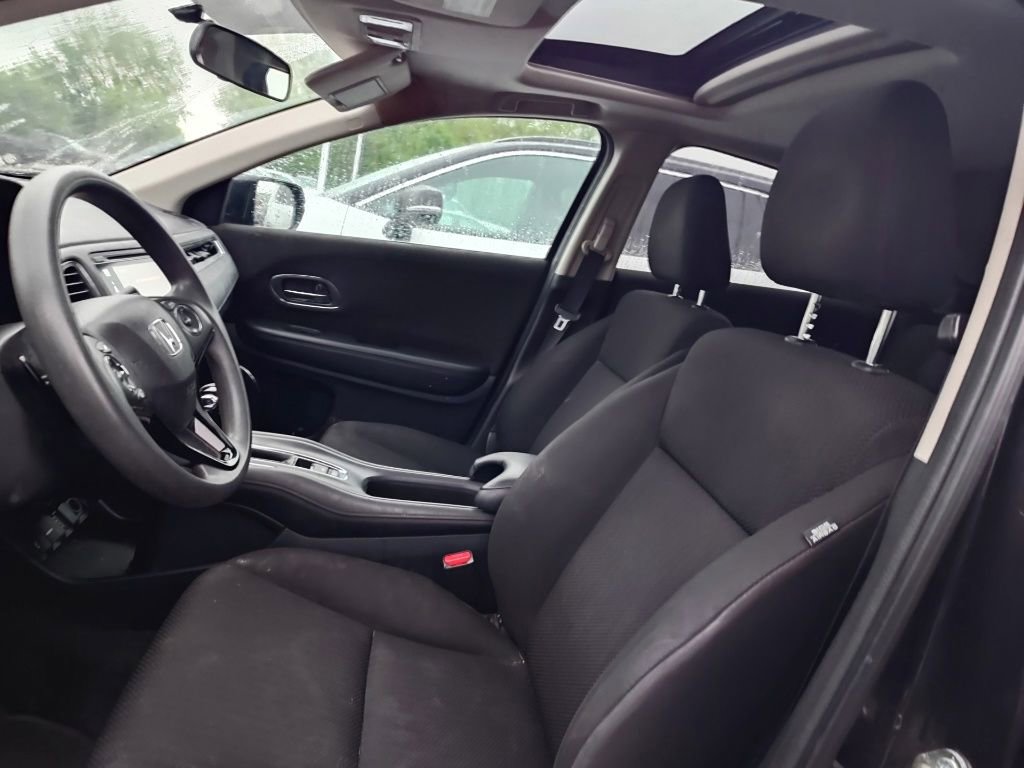 Used 2016 Honda HR-V EX image 6