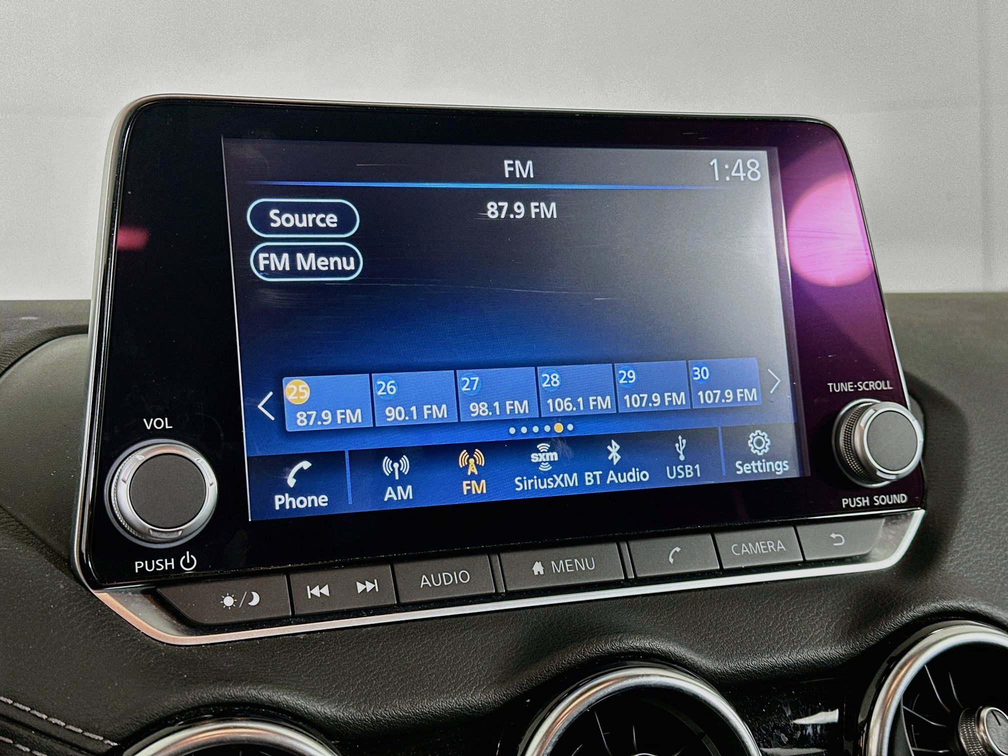 Used 2025 Nissan Sentra SV FWD image 21