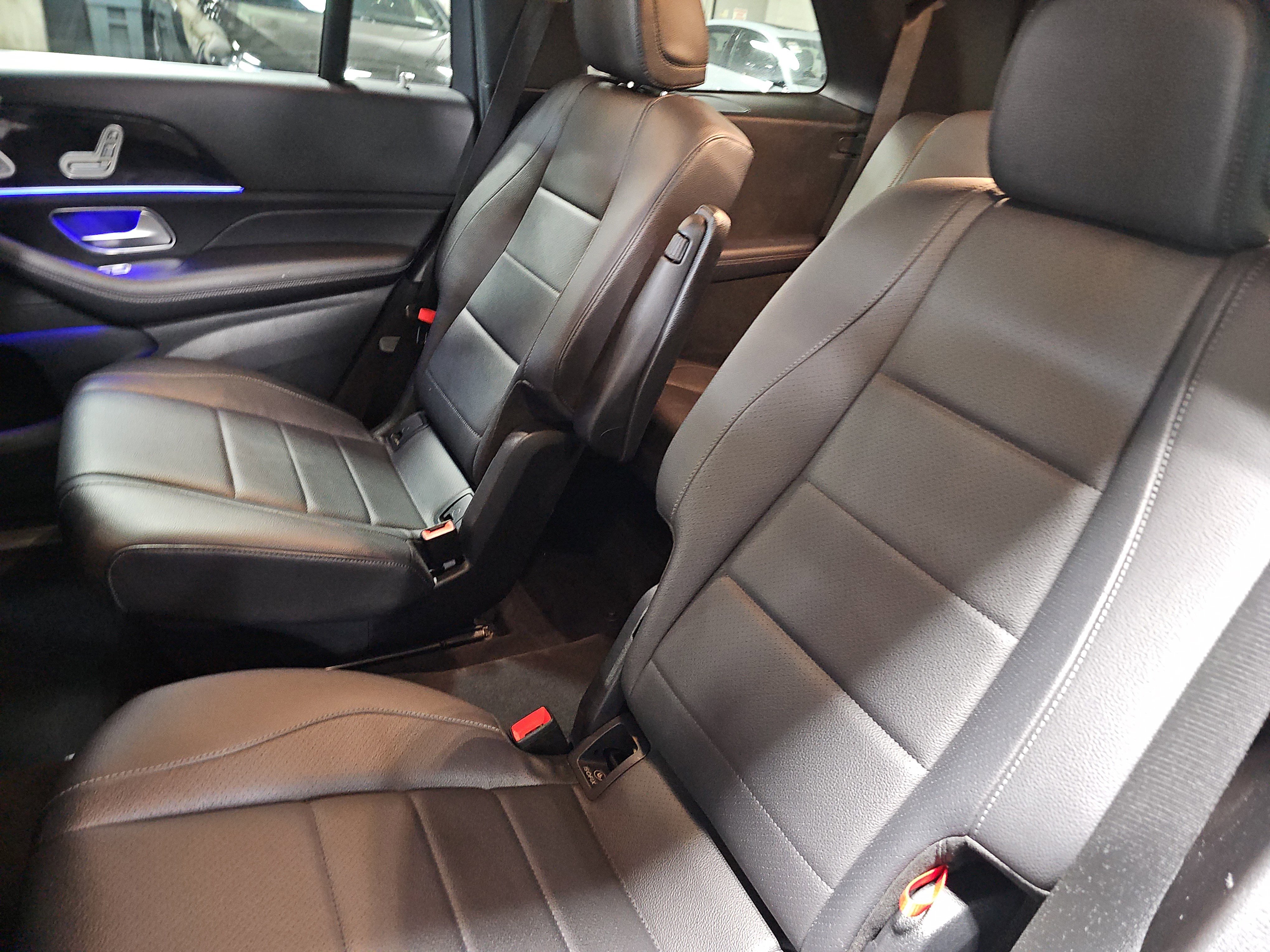 Used 2020 Mercedes-Benz GLS 450 4MATIC image 15