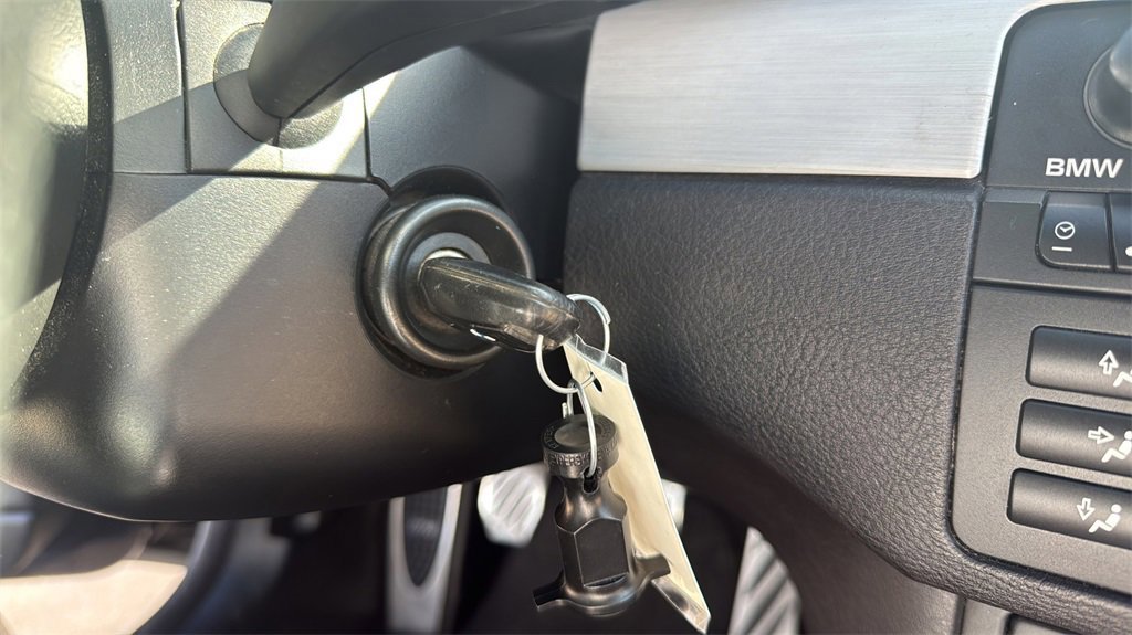 Used 2006 BMW M3 Coupe image 25