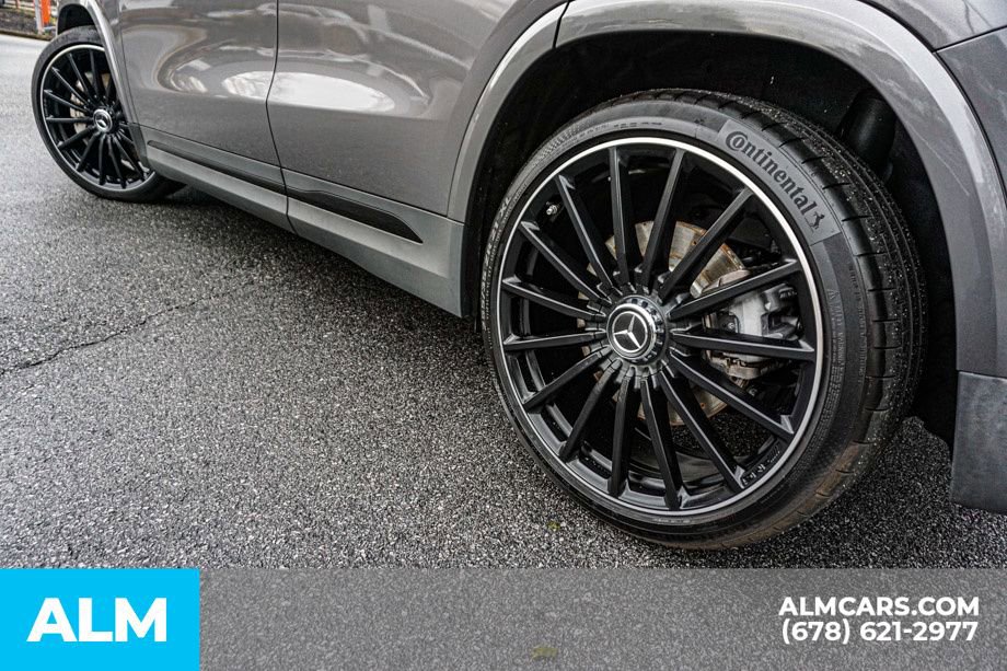 Used 2024 Mercedes-Benz GLA 35 AMG 4MATIC w/ AMG Night Package image 17