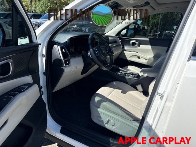 Used 2021 Kia Sorento EX FWD image 7