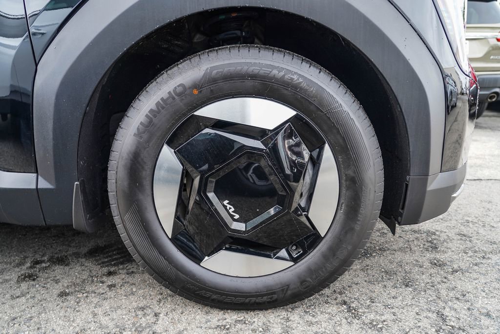 Used 2024 Kia EV9 Wind image 10