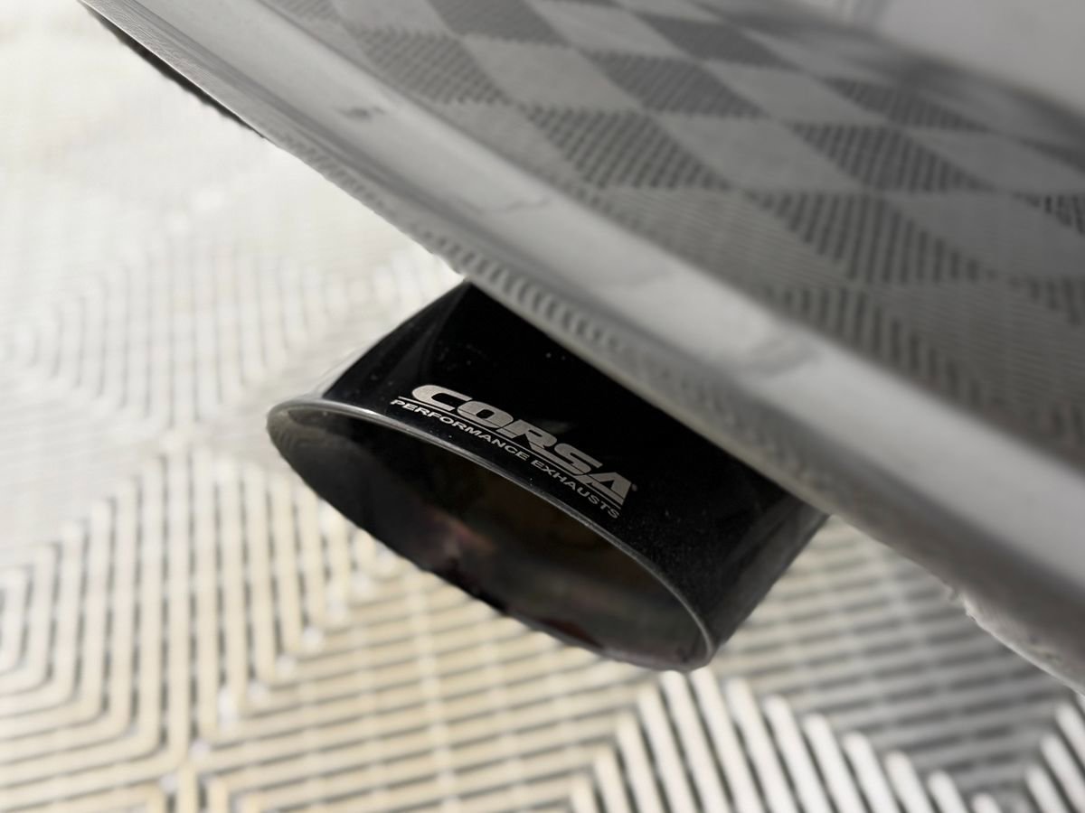 Used 2017 Ford Mustang GT image 10