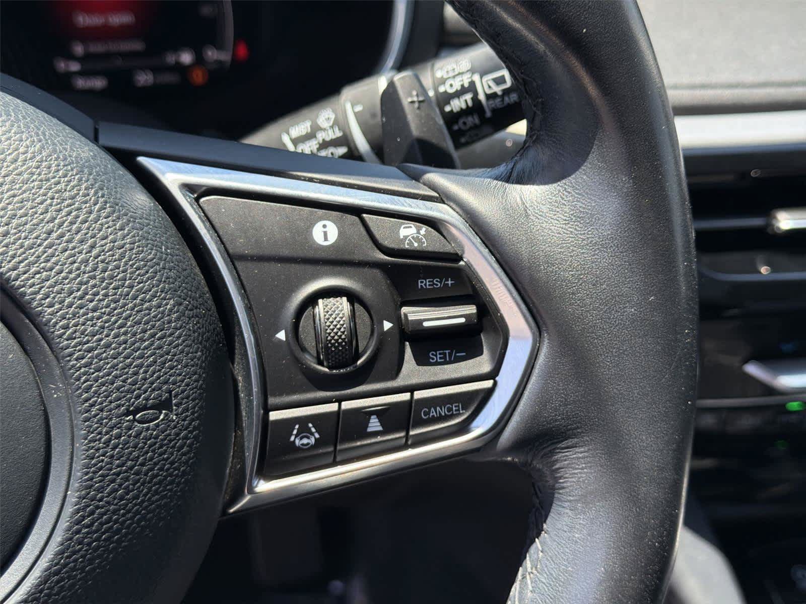 Certified 2023 Acura MDX FWD w/ Technology Package image 35