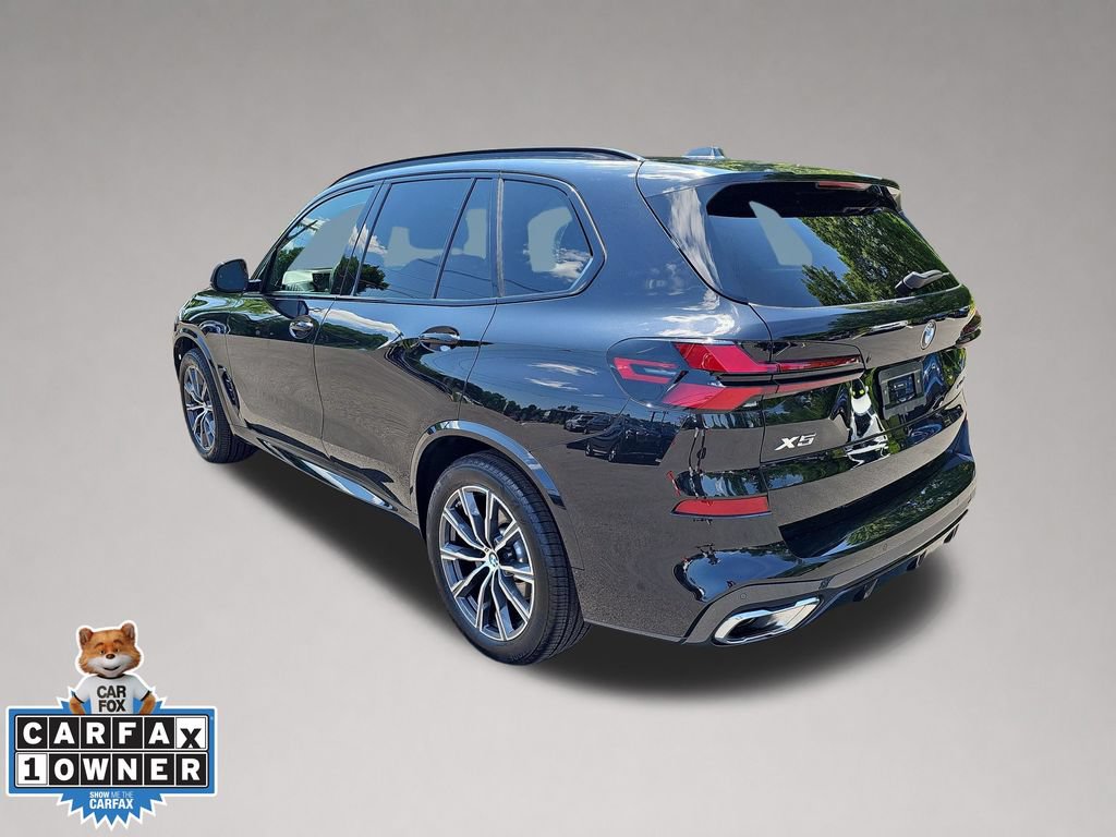 Certified 2025 BMW X5 xDrive40i w/ M Sport Package AWD/4WD image 6