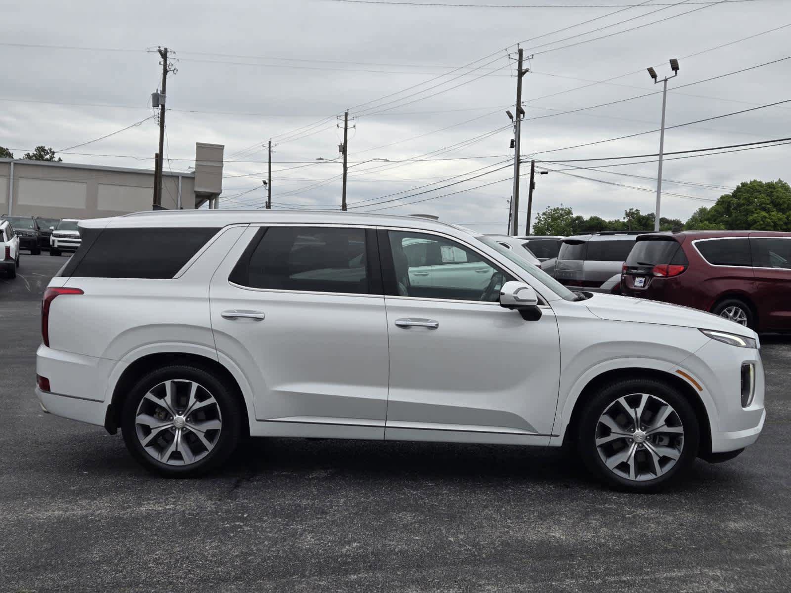 Used 2021 Hyundai Palisade Limited FWD image 4