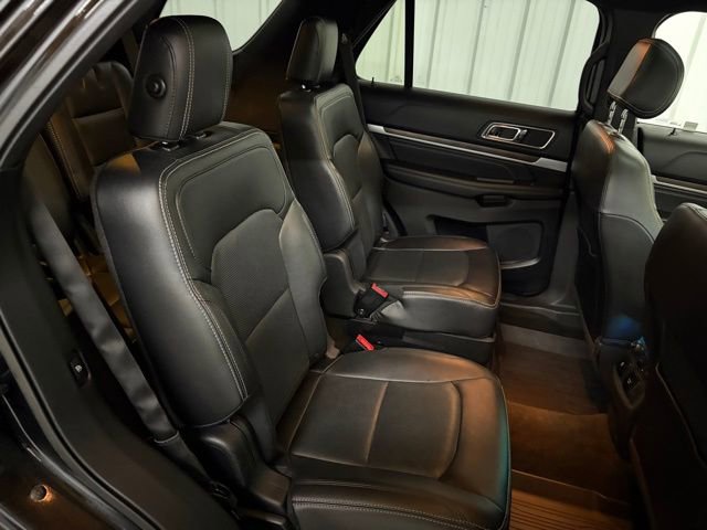 Used 2017 Ford Explorer Limited w/ Equipment Group 301A FWD image 22