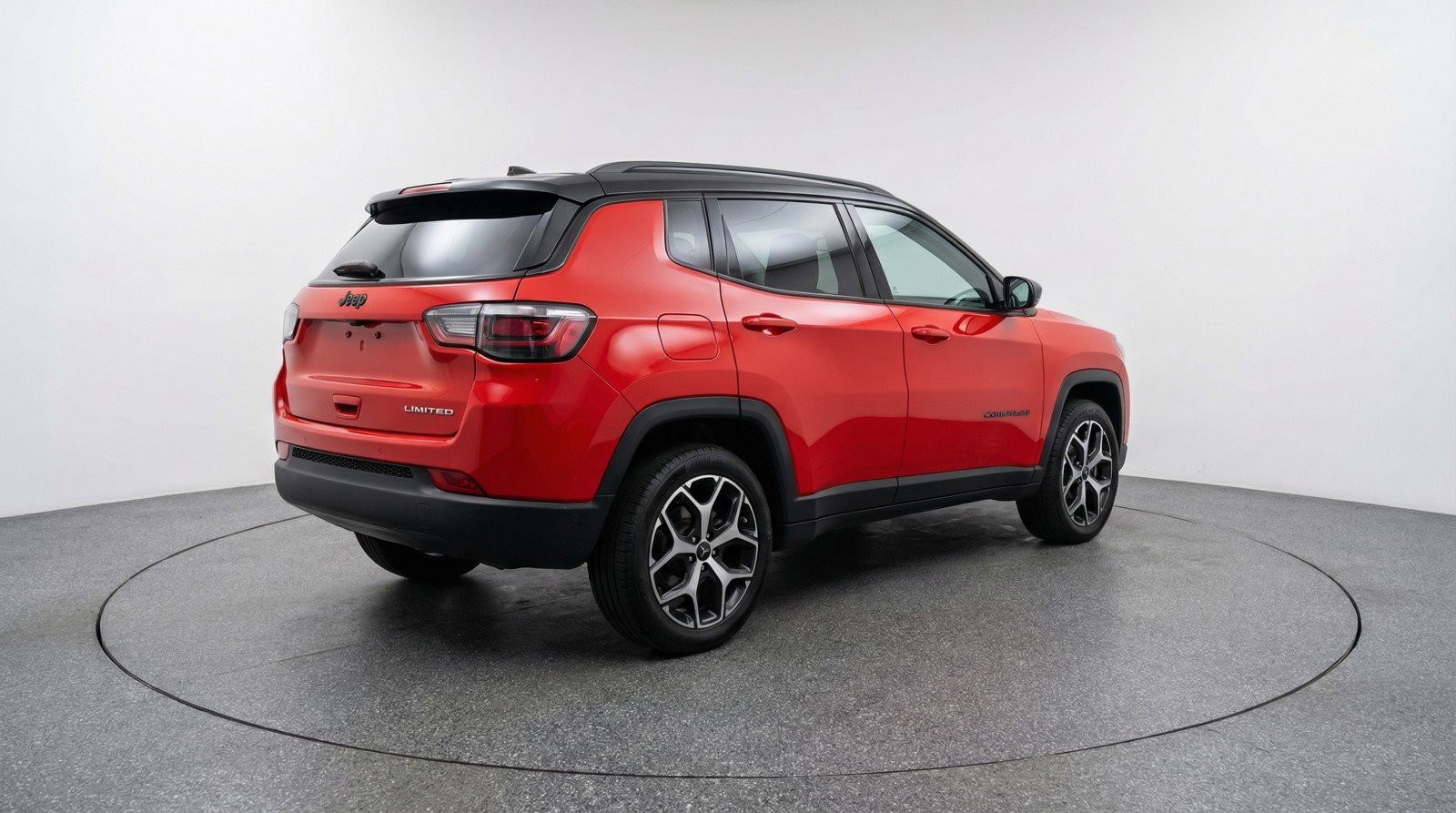 Used 2025 Jeep Compass Limited image 7