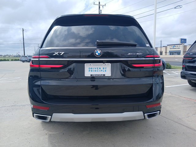 New 2027 BMW X7 xDrive40i w/ Premium Package AWD/4WD image 8