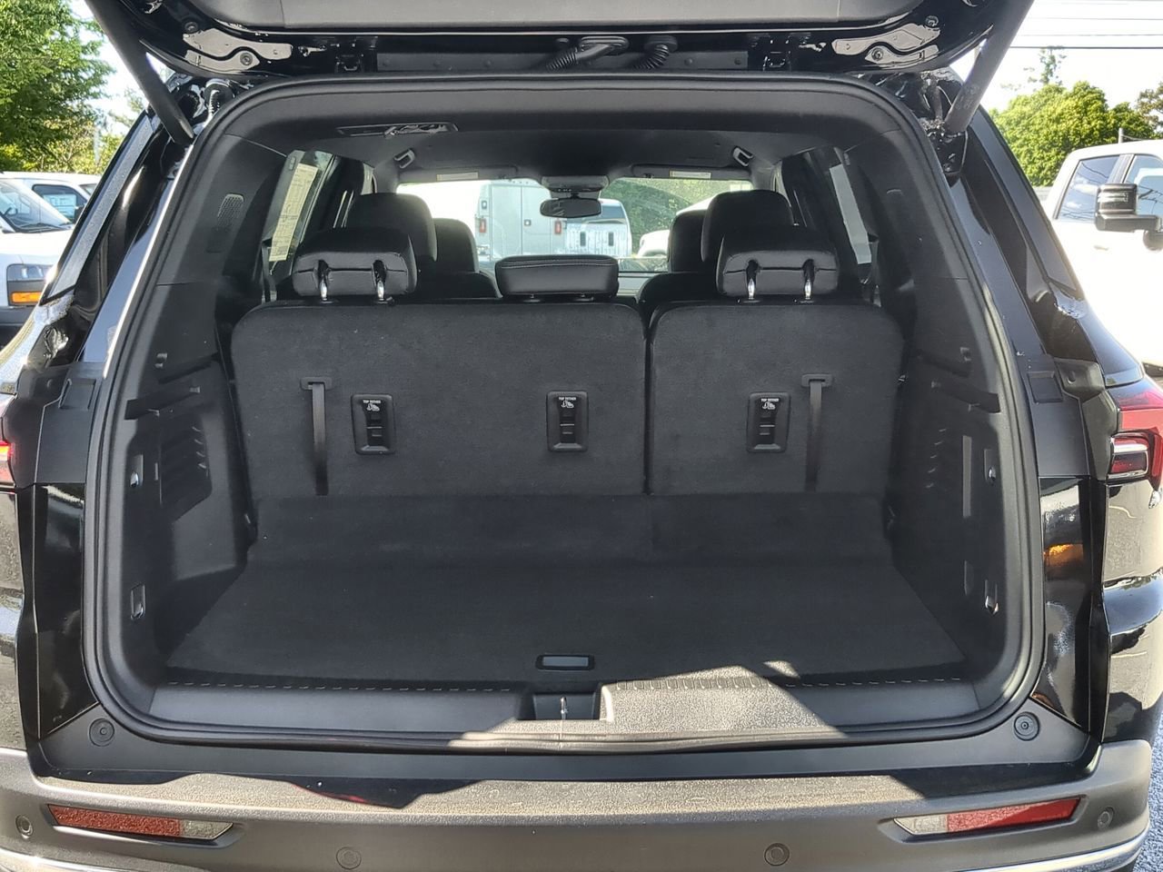 New 2026 Buick Enclave Preferred FWD image 26
