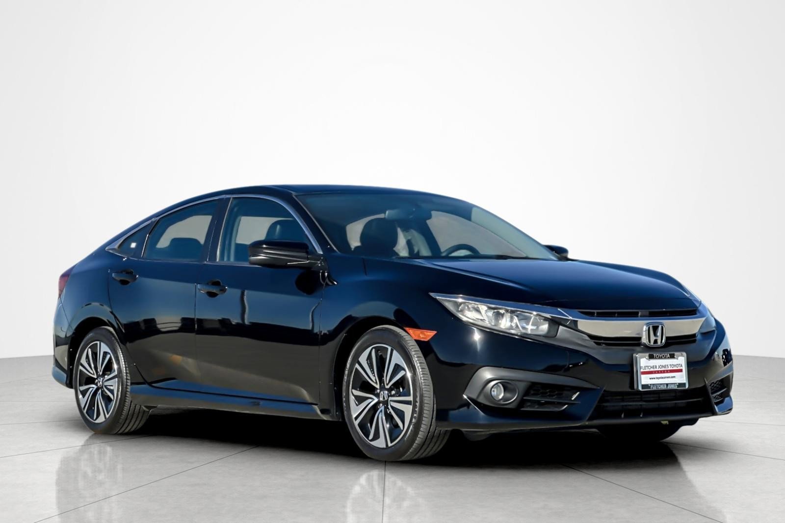 Used 2017 Honda Civic EX-L image 7