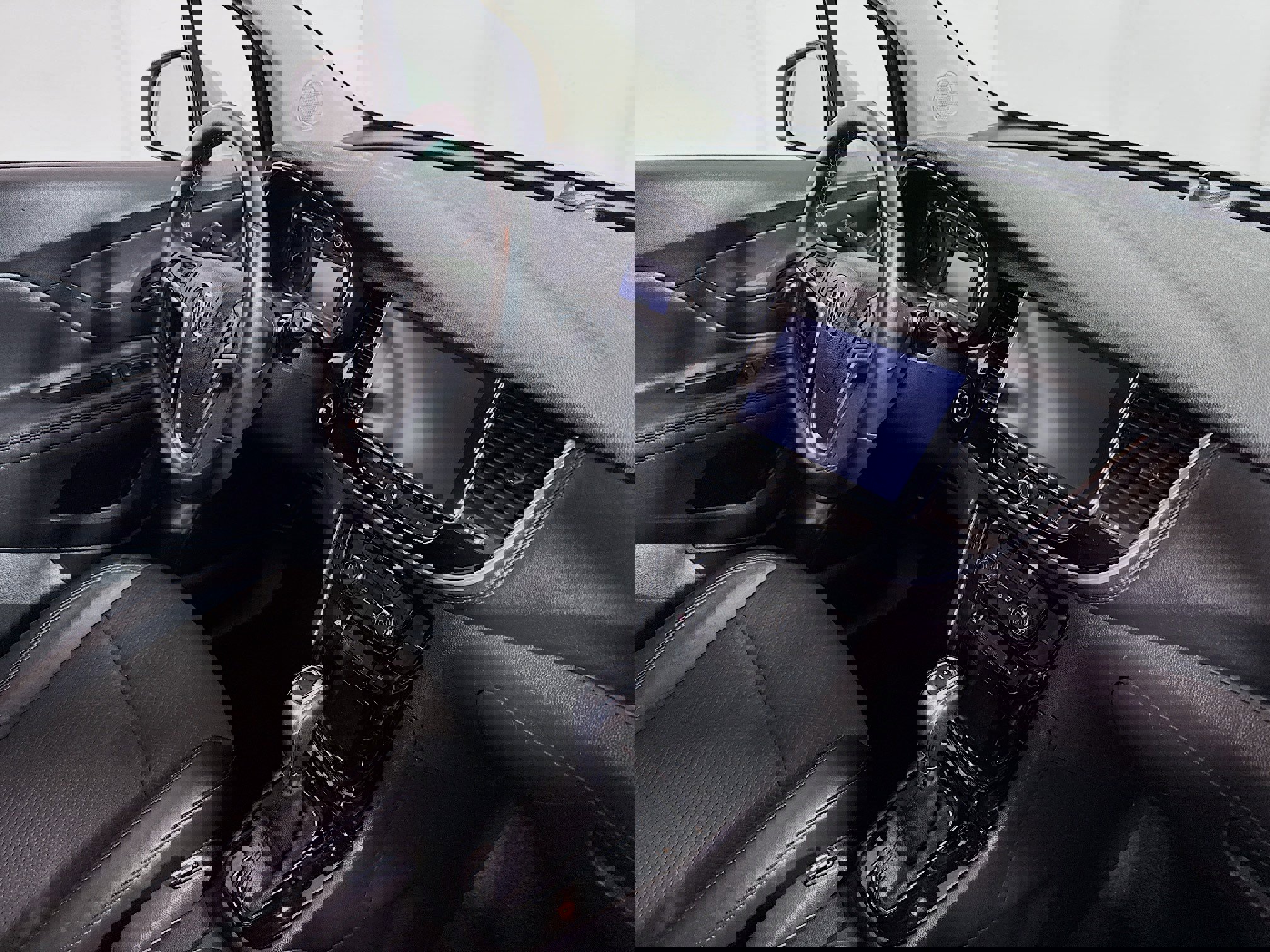 Used 2019 Buick Encore Preferred image 26