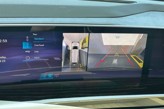 New 2026 Cadillac Escalade ESV Sport AWD/4WD image 22