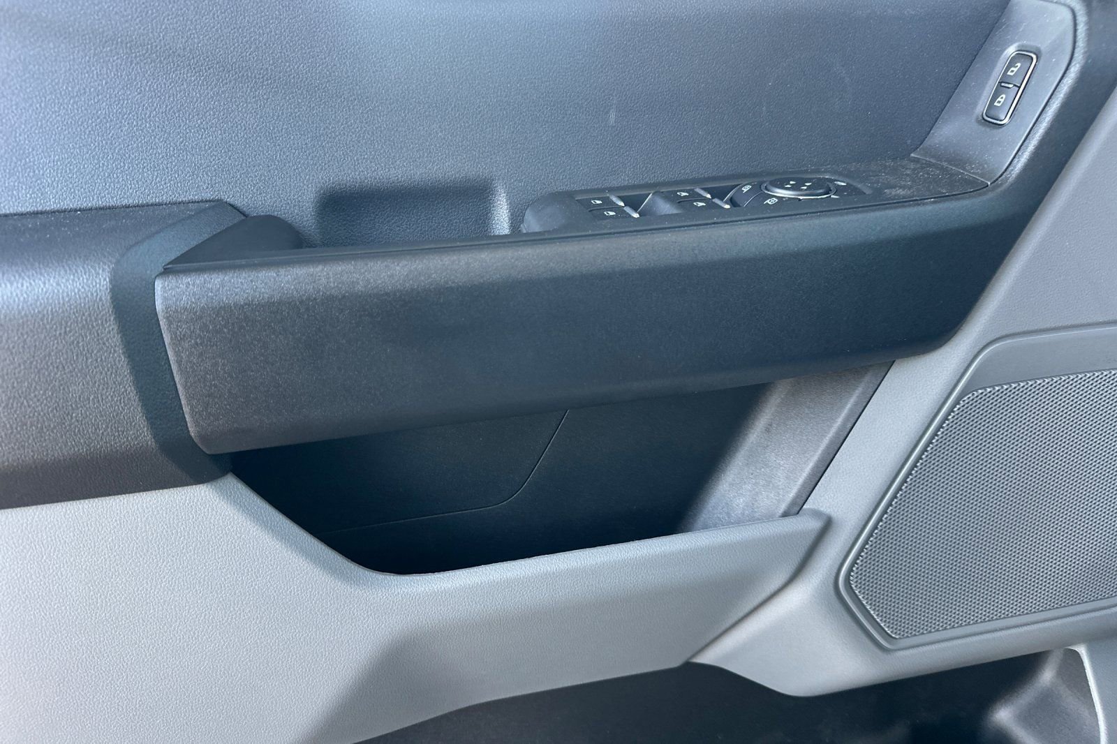 New 2026 Ford F250 XL w/ XL Chrome Package image 10