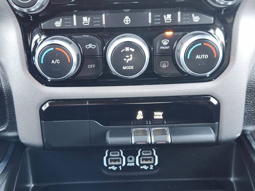 Used 2024 RAM 1500 Laramie image 19