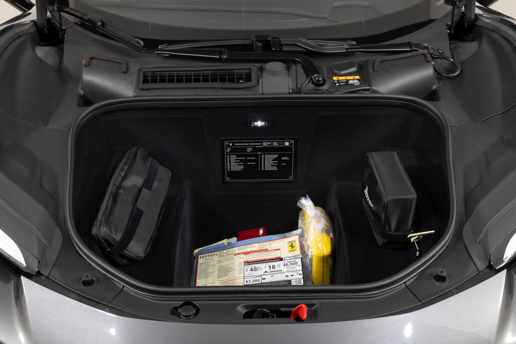 Used 2025 Ferrari 296 GTS image 22