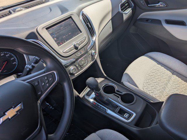 Used 2022 Chevrolet Equinox LS AWD/4WD image 22