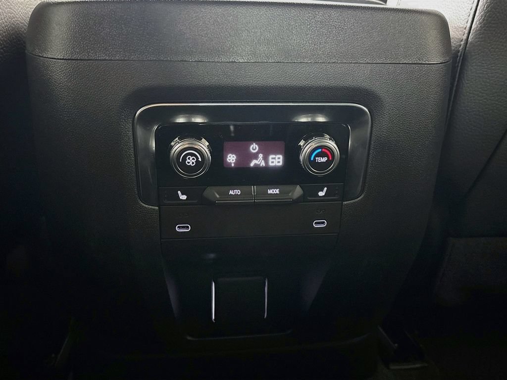 New 2026 GMC Yukon XL Denali AWD/4WD image 25