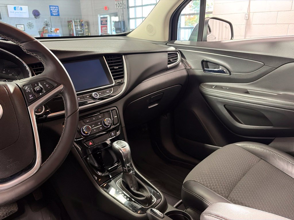 Used 2017 Buick Encore Sport Touring w/ Safety Package AWD/4WD image 25