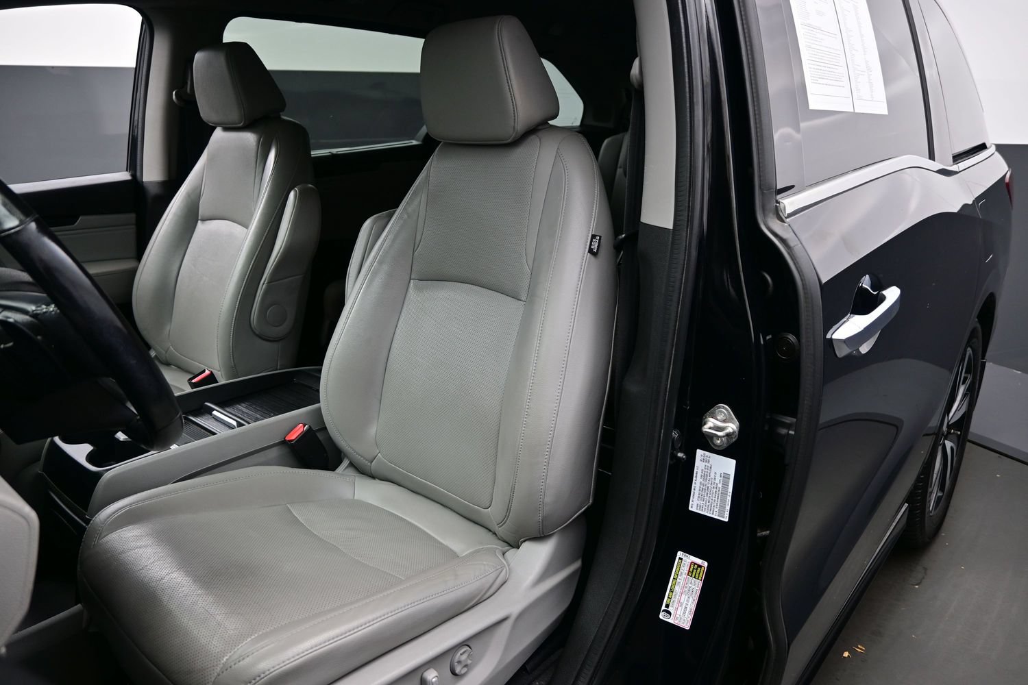 Used 2019 Honda Odyssey Elite image 12