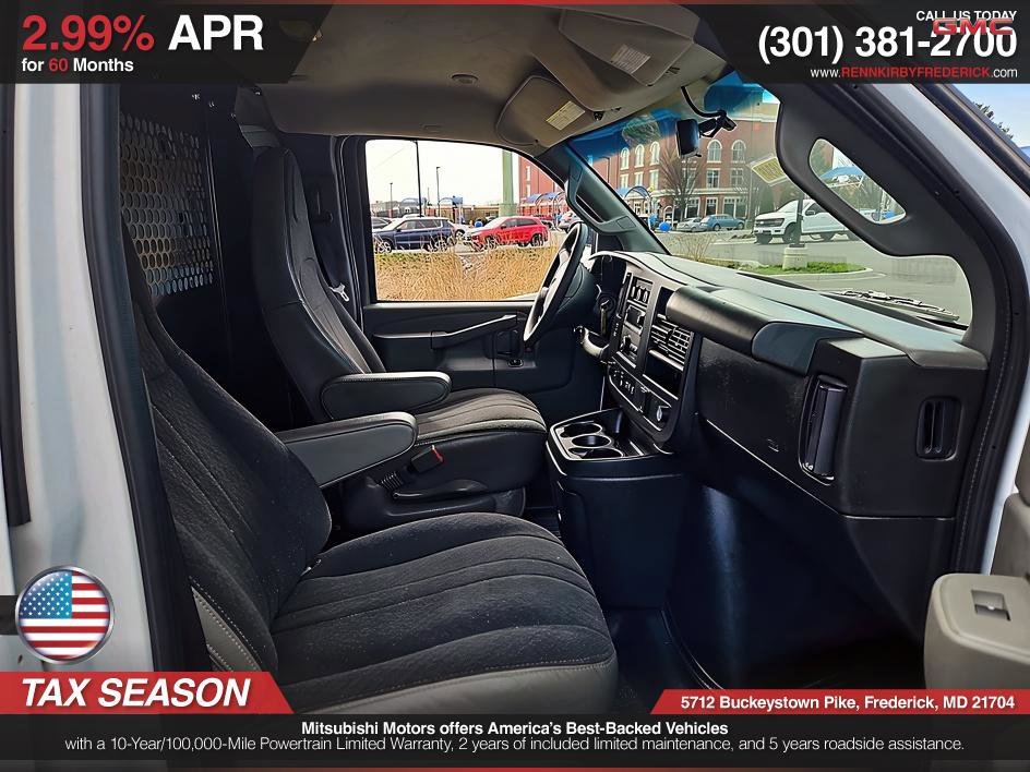 Used 2024 GMC Savana 2500 w/ Driver Convenience Package image 14