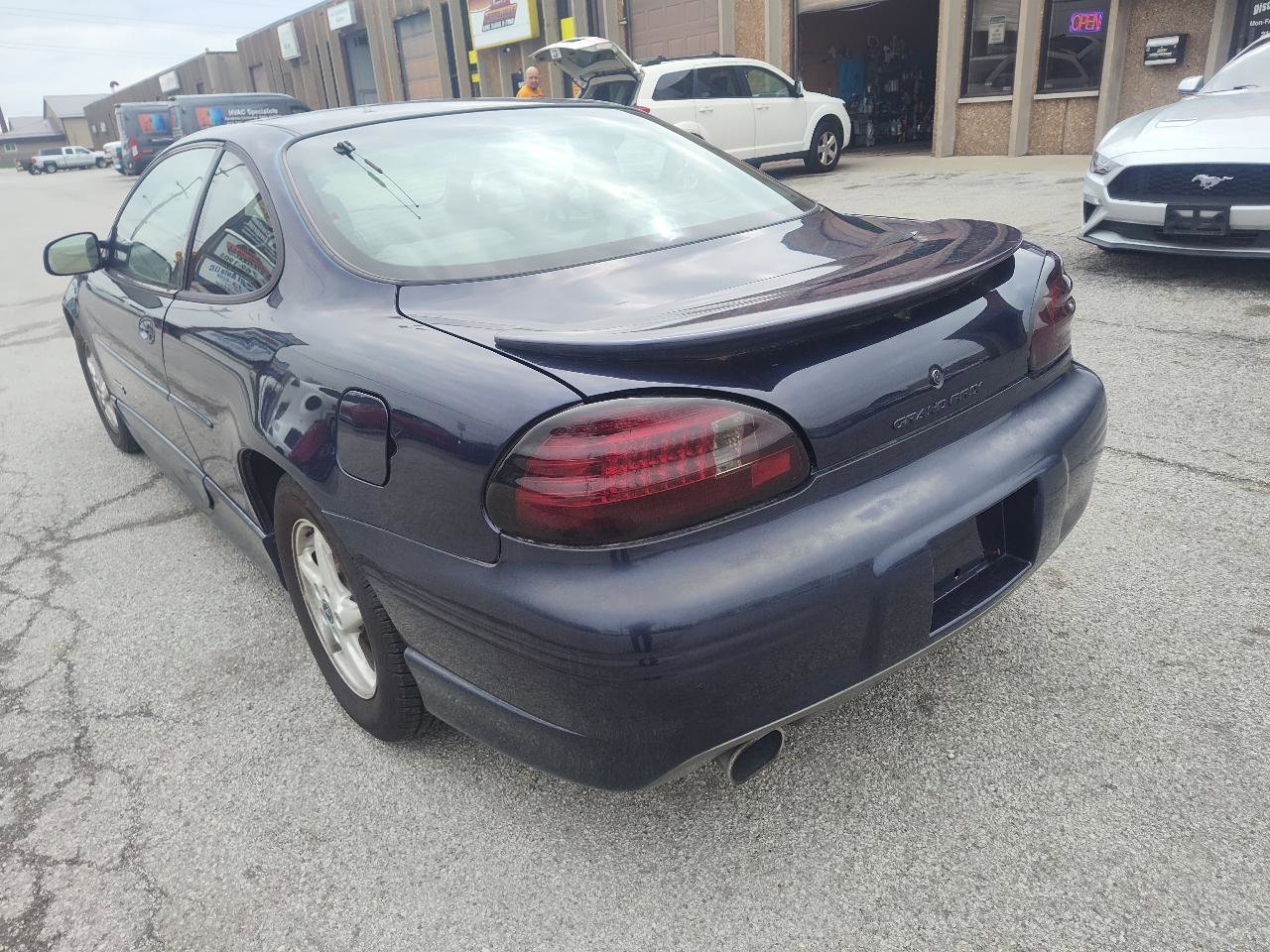 Used 2001 Pontiac Grand Prix GTP w/ Opt Pkg 1 image 9