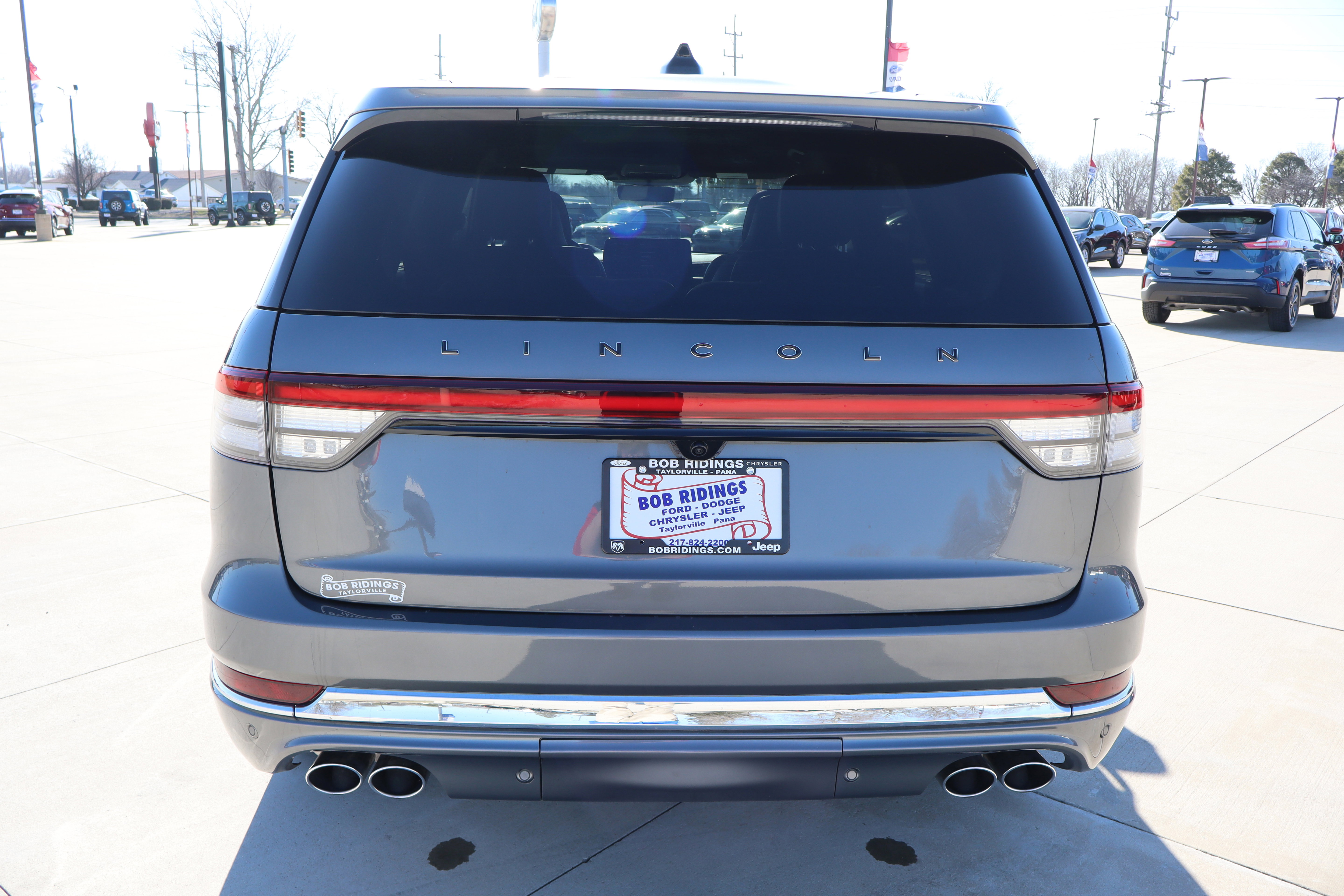 Used 2025 Lincoln Aviator Black Label AWD/4WD image 7