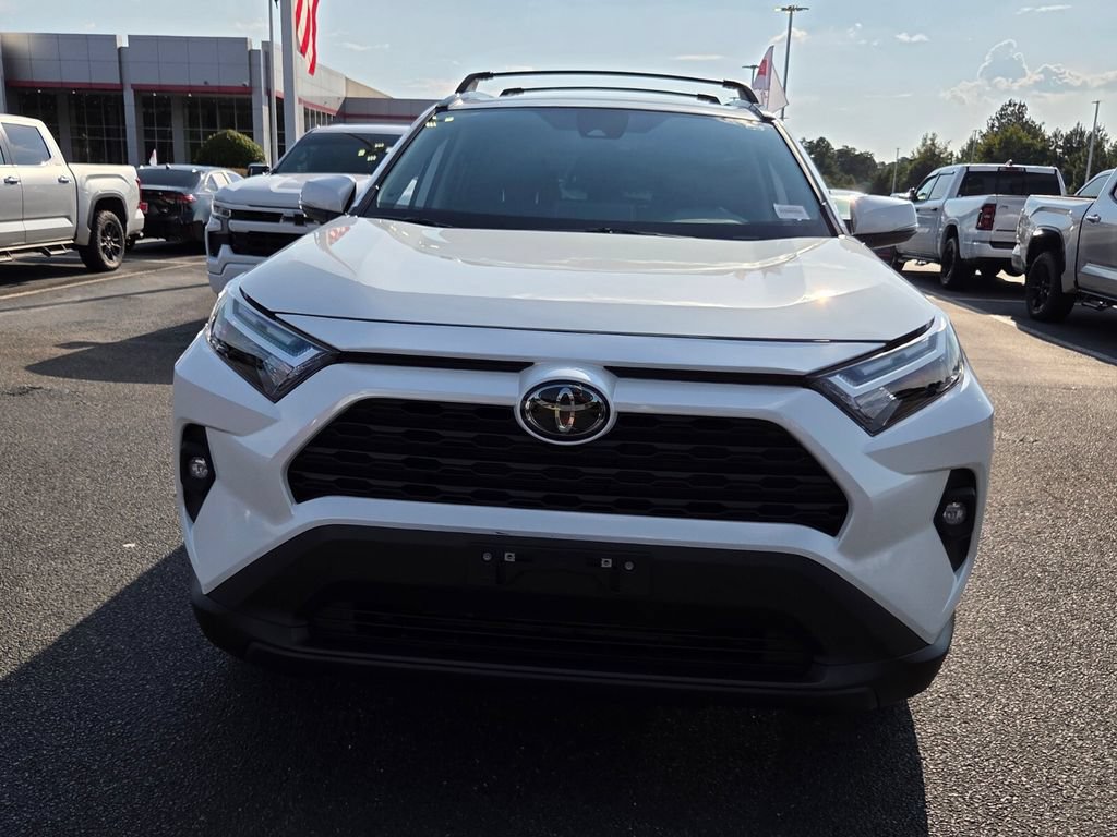 Used 2025 Toyota RAV4 XLE Premium FWD image 2