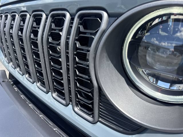 New 2026 Jeep Gladiator Sport AWD/4WD image 16