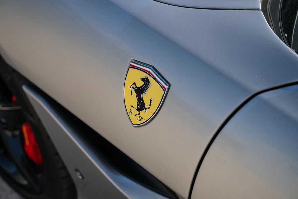 Certified 2022 Ferrari Portofino M image 19