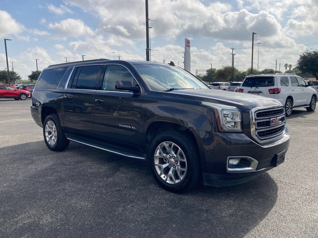 Used 2016 GMC Yukon XL SLT w/ Open Road Package RWD image 3