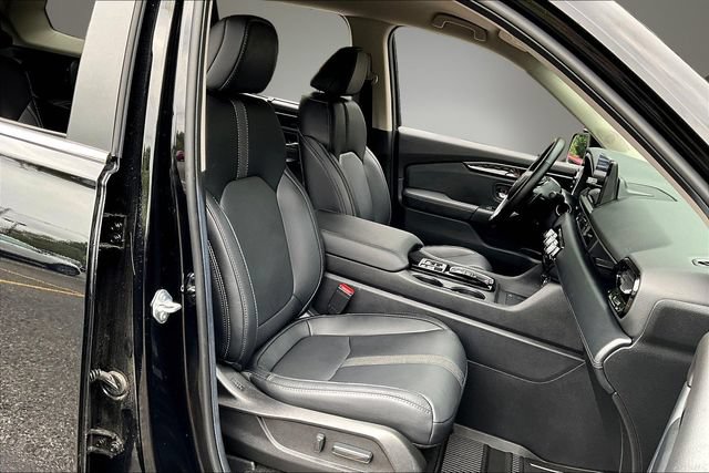 Certified 2025 Honda Pilot EX-L image 30