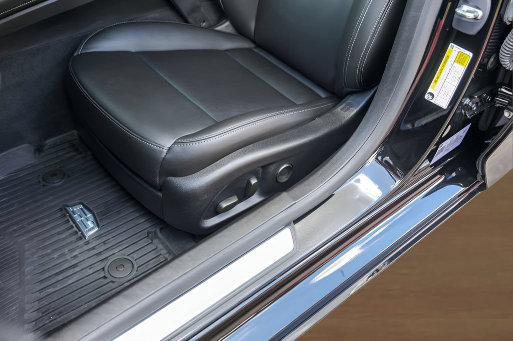 Certified 2023 Cadillac CT5 Luxury RWD image 8