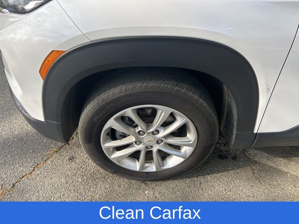 Used 2024 Chevrolet TrailBlazer LS w/ LS Convenience Package image 3