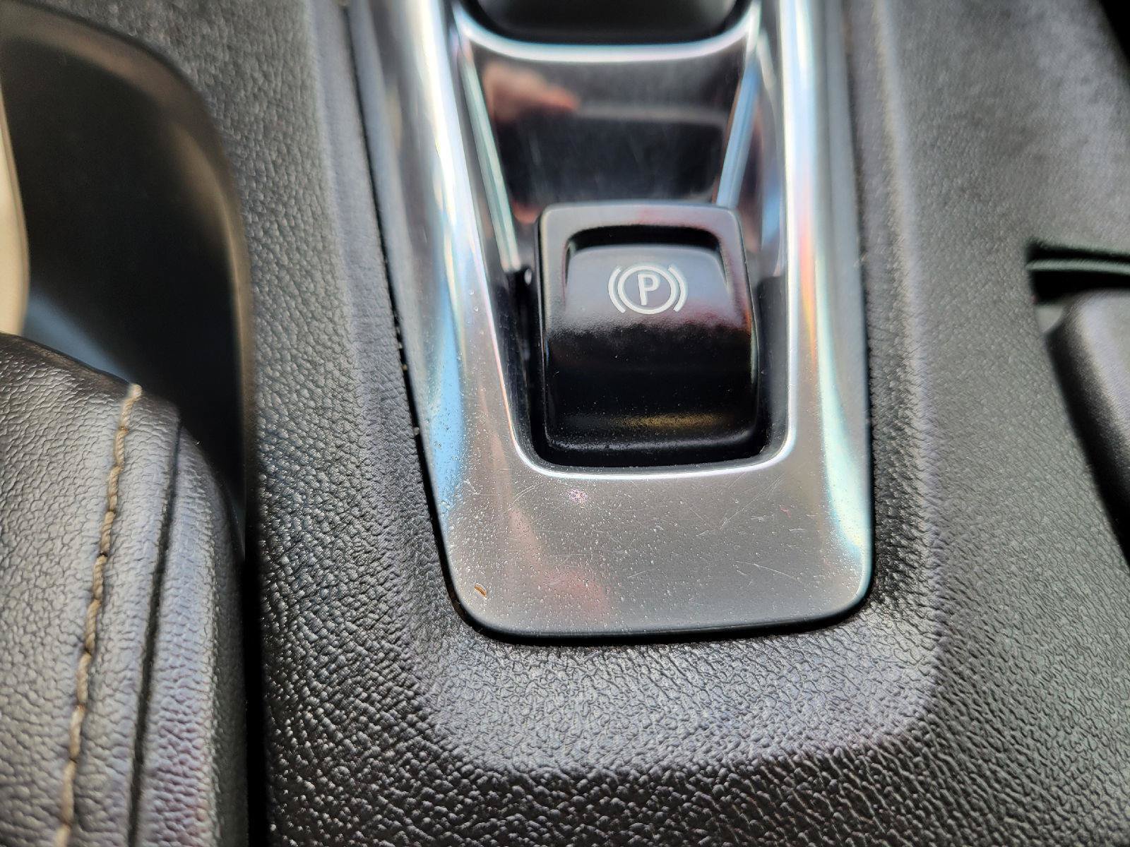 Used 2017 Chevrolet Camaro LS w/ Technology Package RWD image 21