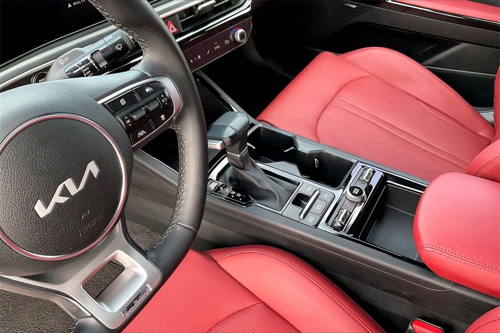 Used 2025 Kia K5 GT-Line w/ GT-Line Premium Package image 15