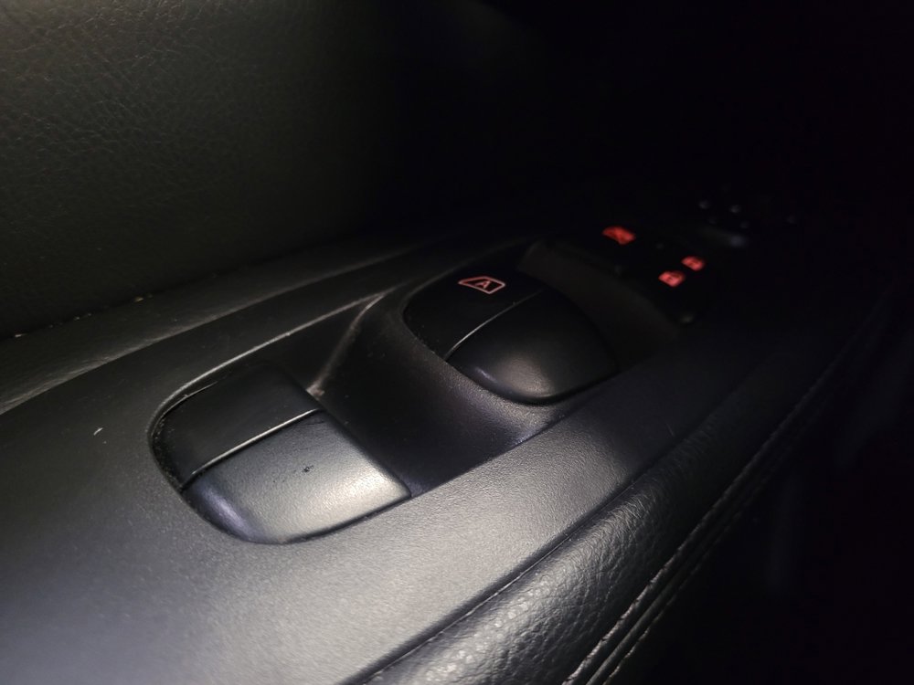 Used 2018 Nissan Pathfinder S AWD/4WD image 27