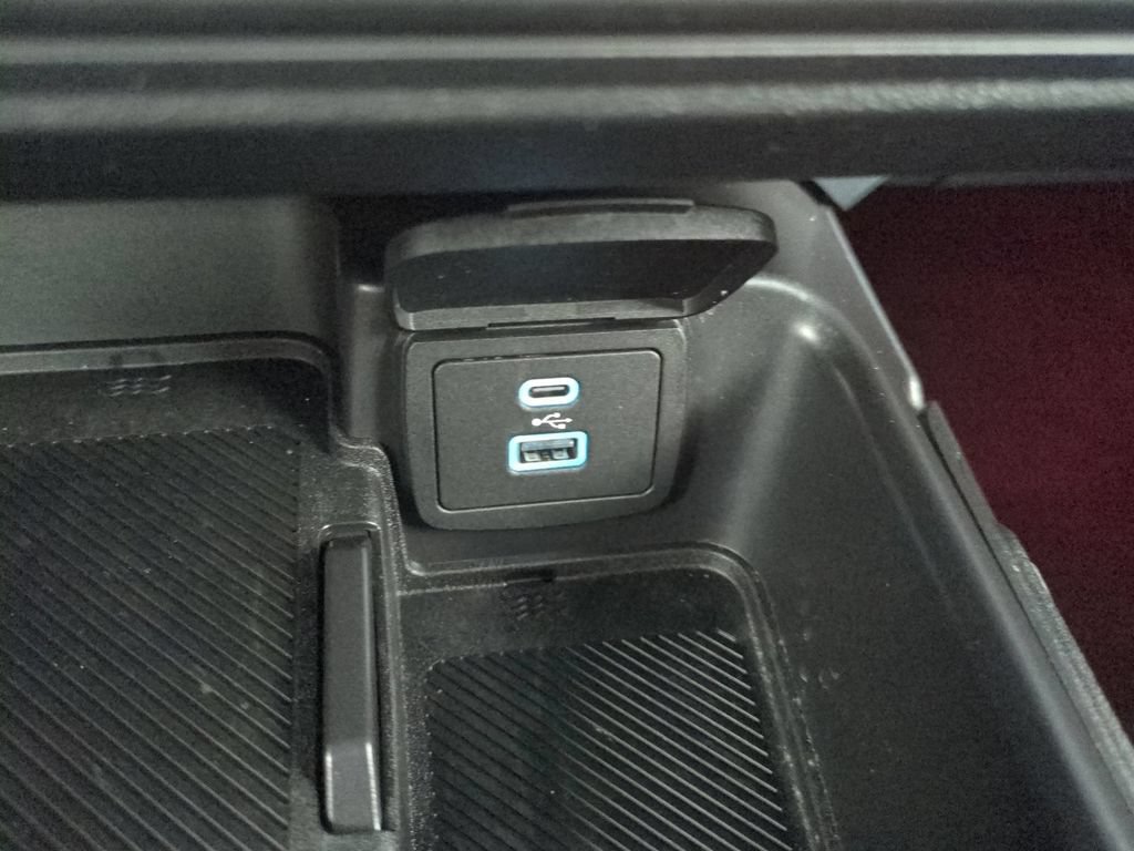 Used 2025 Ford Bronco Outer Banks AWD/4WD image 24