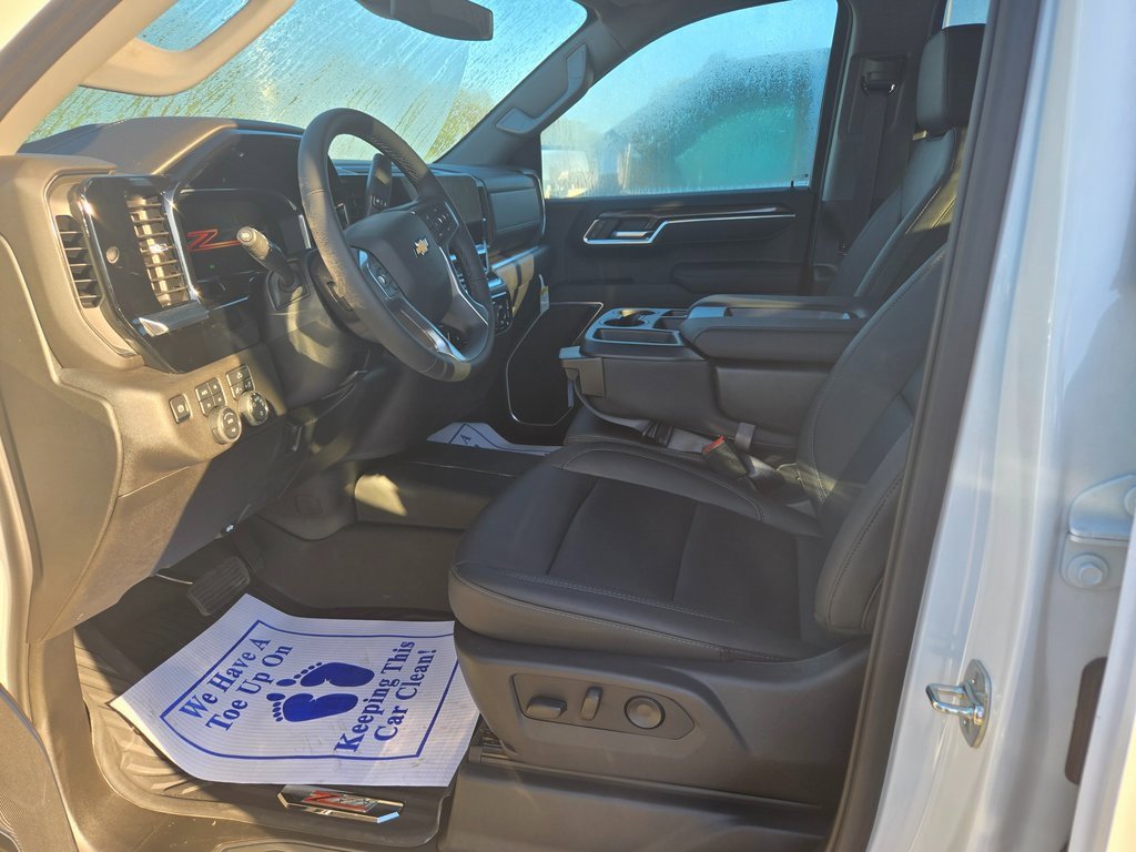 New 2026 Chevrolet Silverado 1500 LT w/ Z71 Off-Road Package image 7