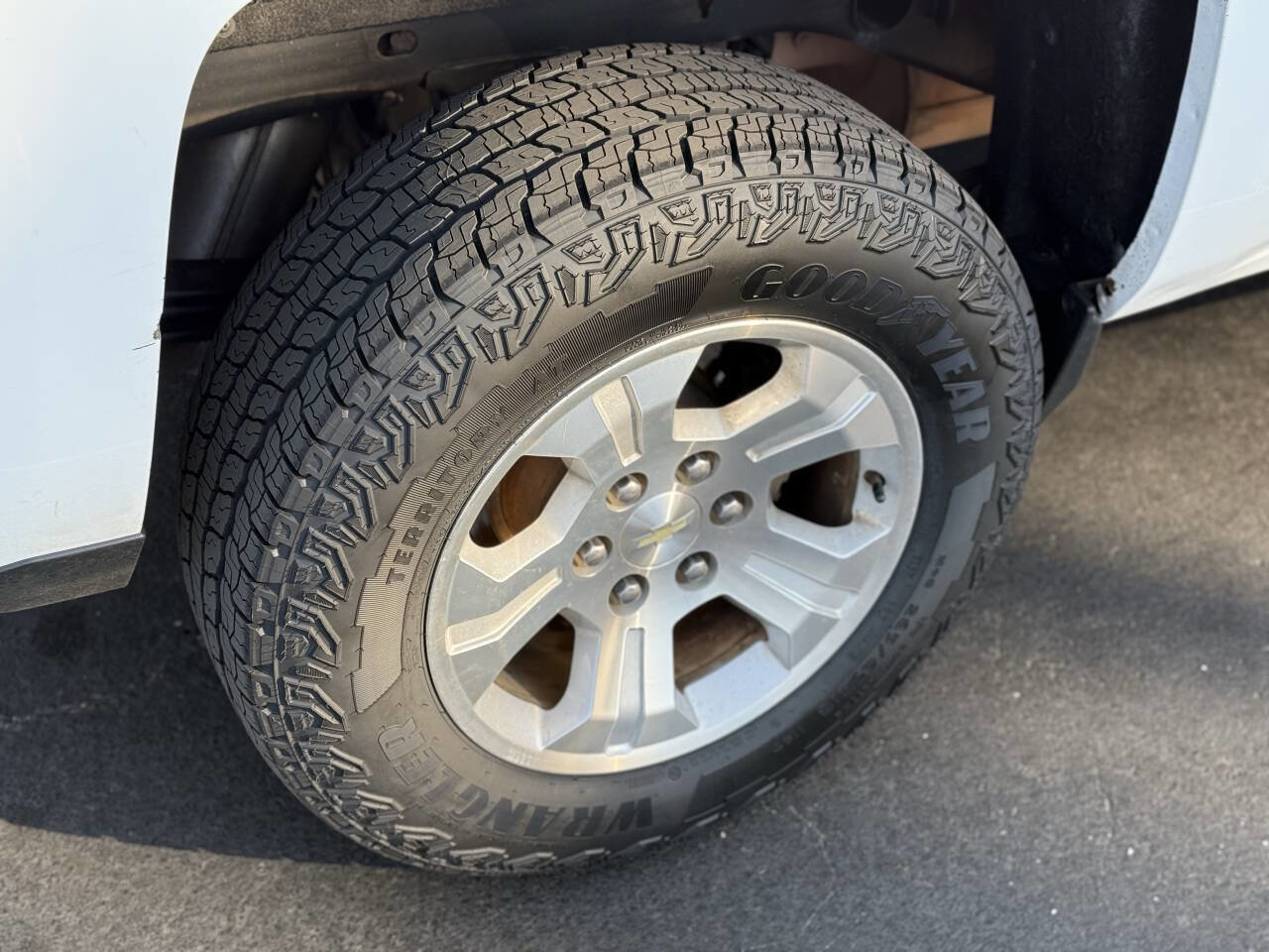 Used 2017 Chevrolet Silverado 1500 LT image 12