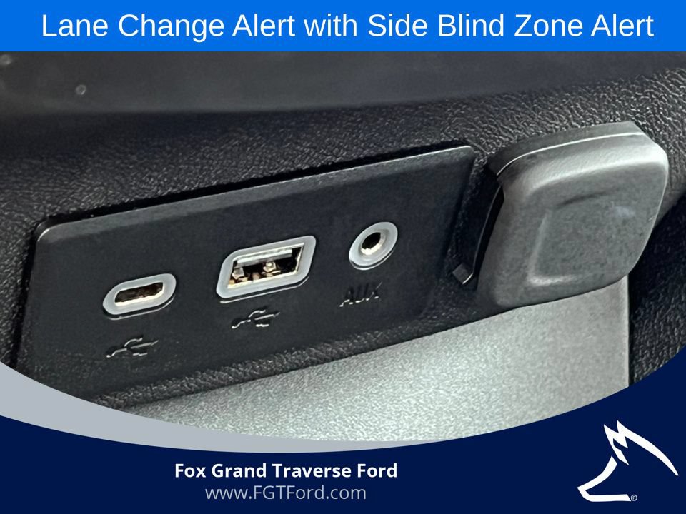 Used 2024 Chevrolet Malibu RS FWD image 25