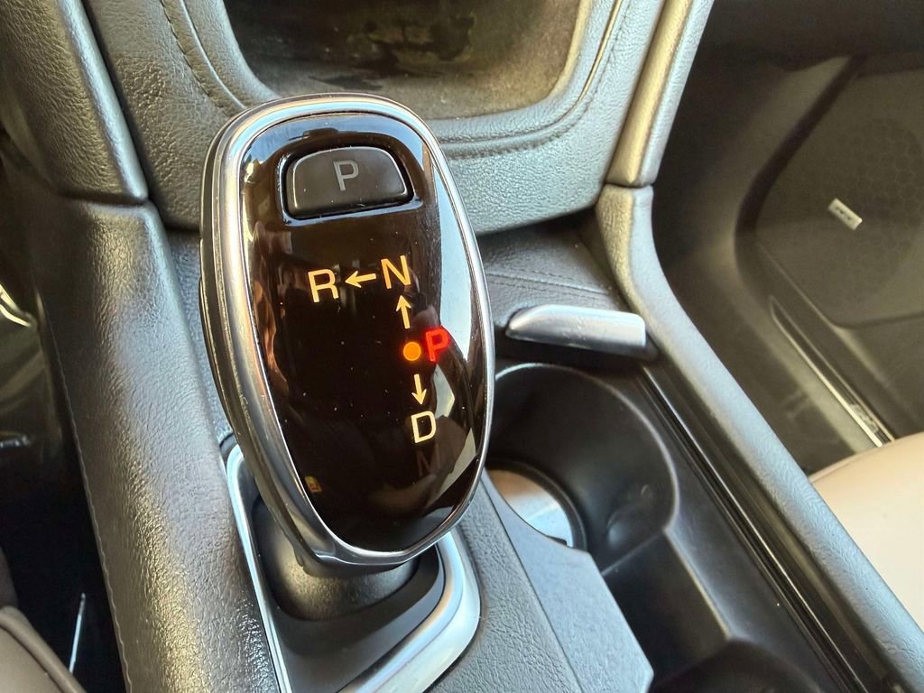 Used 2018 Cadillac XT5 Platinum image 25