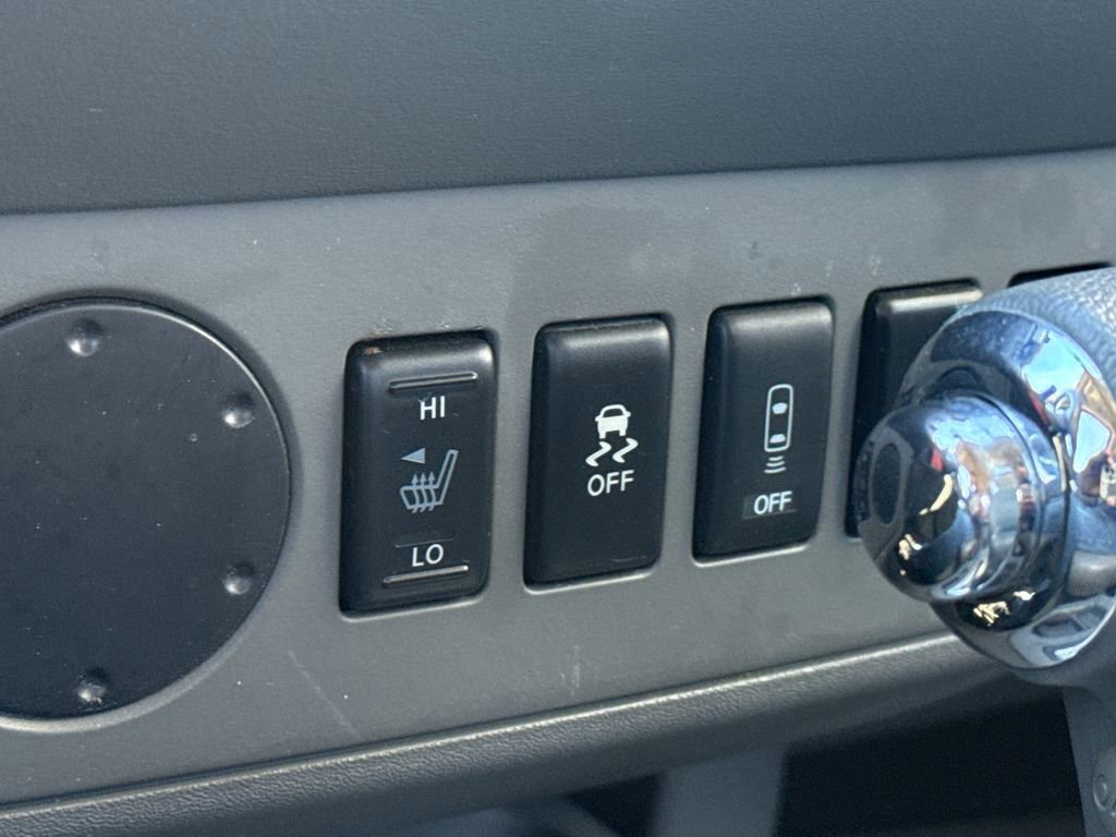 Used 2019 Nissan Frontier SL image 25