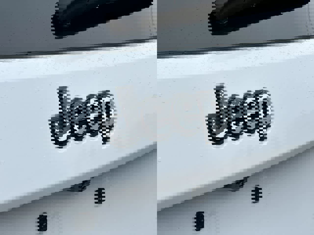 Used 2020 Jeep Grand Cherokee Altitude image 17