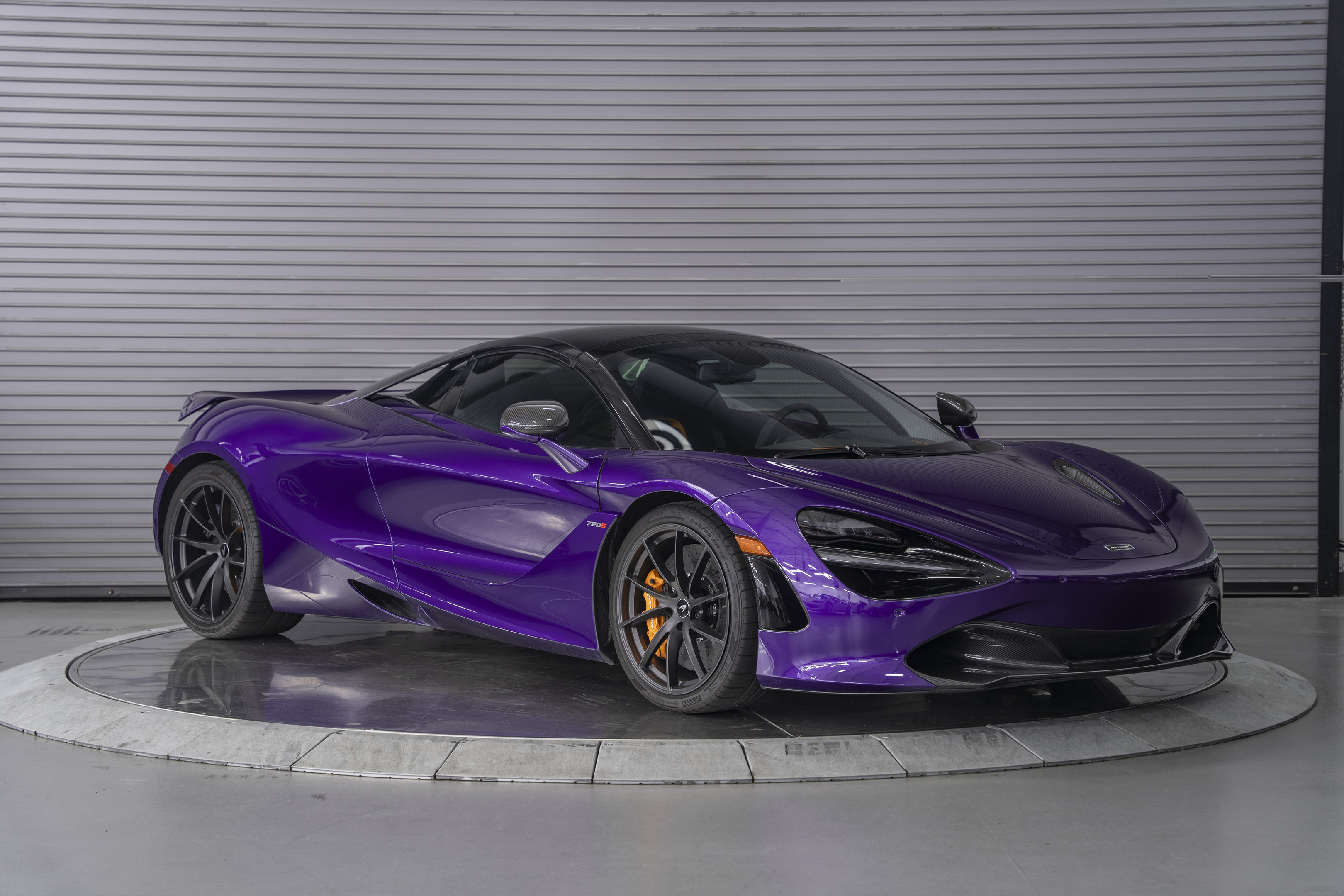Used 2022 McLaren 720S Spider RWD image 9